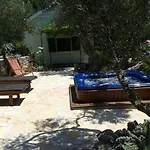 בית נופש House With A Parking Space - 6770
