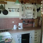 בית נופש House With A Parking Space - 6770 מאקרסקה