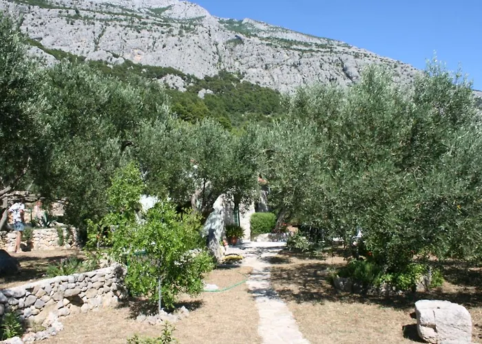 House With A Parking Space - 6770 בית נופש *