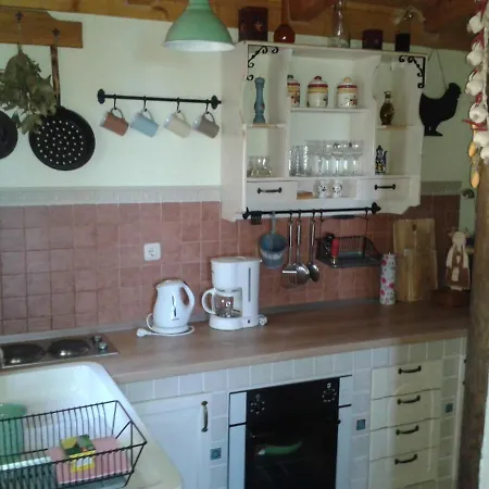 別荘 House With A Parking Space - 6770 マカルスカ